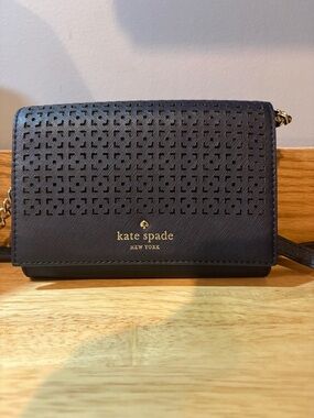 Kate Spade New York Cedar Street Cami Crossbody purse navy
